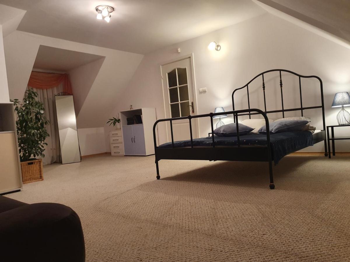 Mieszko Rooms Legionowo Exterior photo